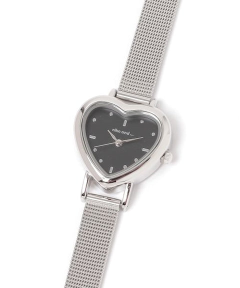 🤍🇯🇵Niko and…心心watch