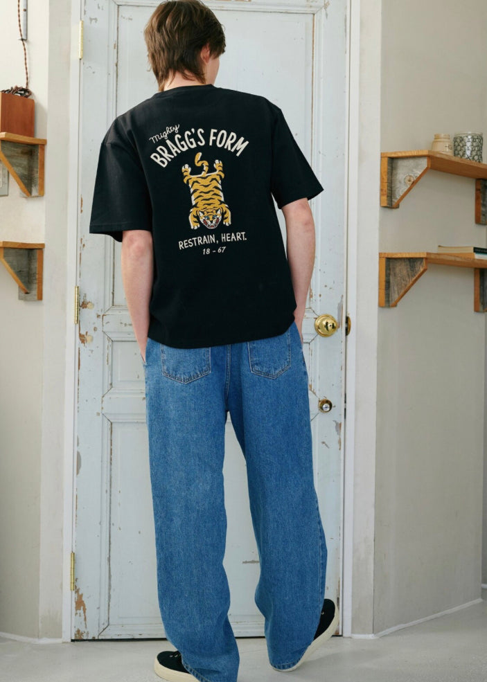 🇯🇵UNISEX 老虎🐅刺繡Tee