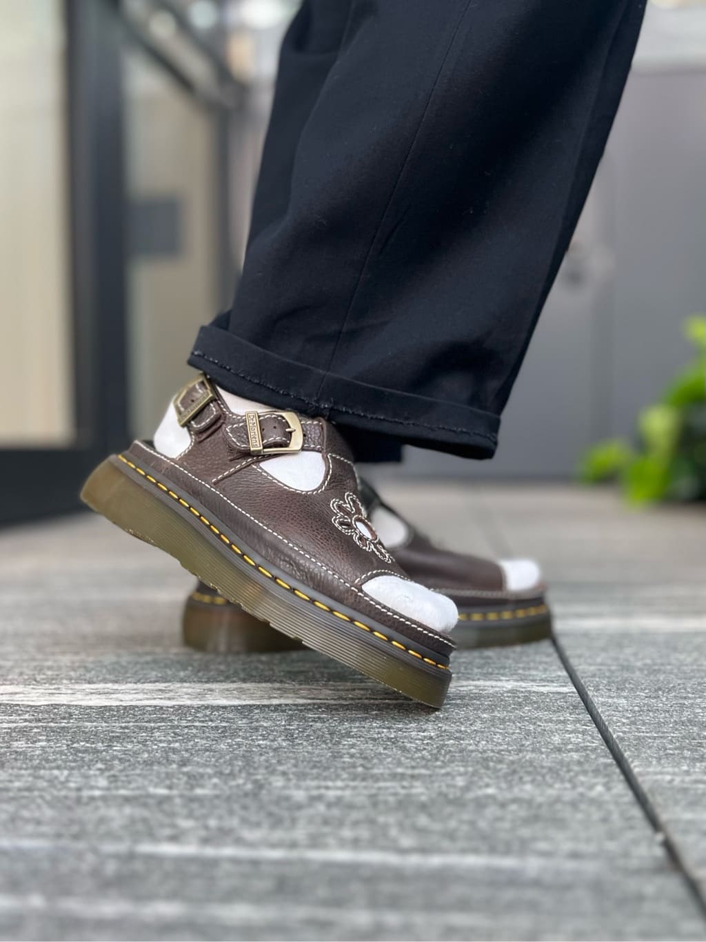 🇯🇵DR MARTEN FLOWERS SANDALS