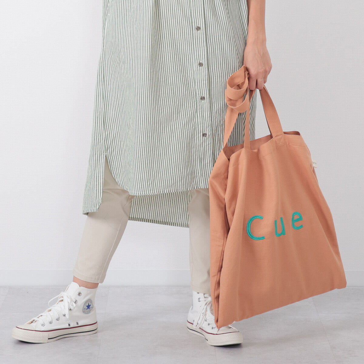 🇯🇵 ￼刺繡字￼母大Tote Bag